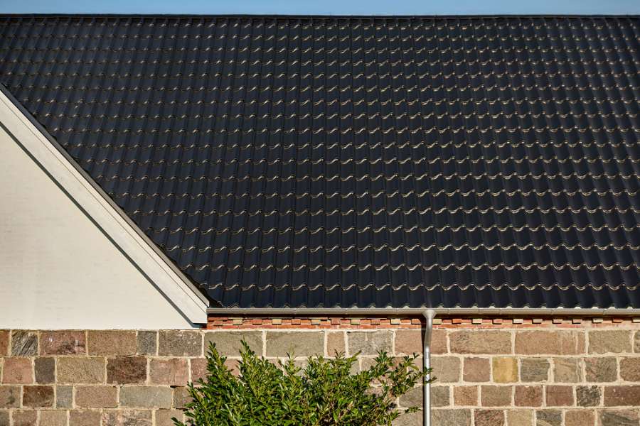 From tenant farm to future-proof agriculture with modern steel profiles, 