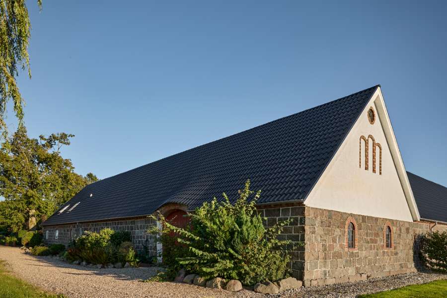 From tenant farm to future-proof agriculture with modern steel profiles, 